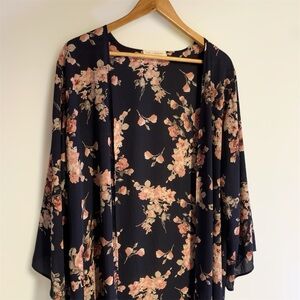 Chris & Carol Floral Kimono